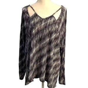 Cato Long Sleeve Top Womens Size 18/20W High Low Blouse Cutout V Neck